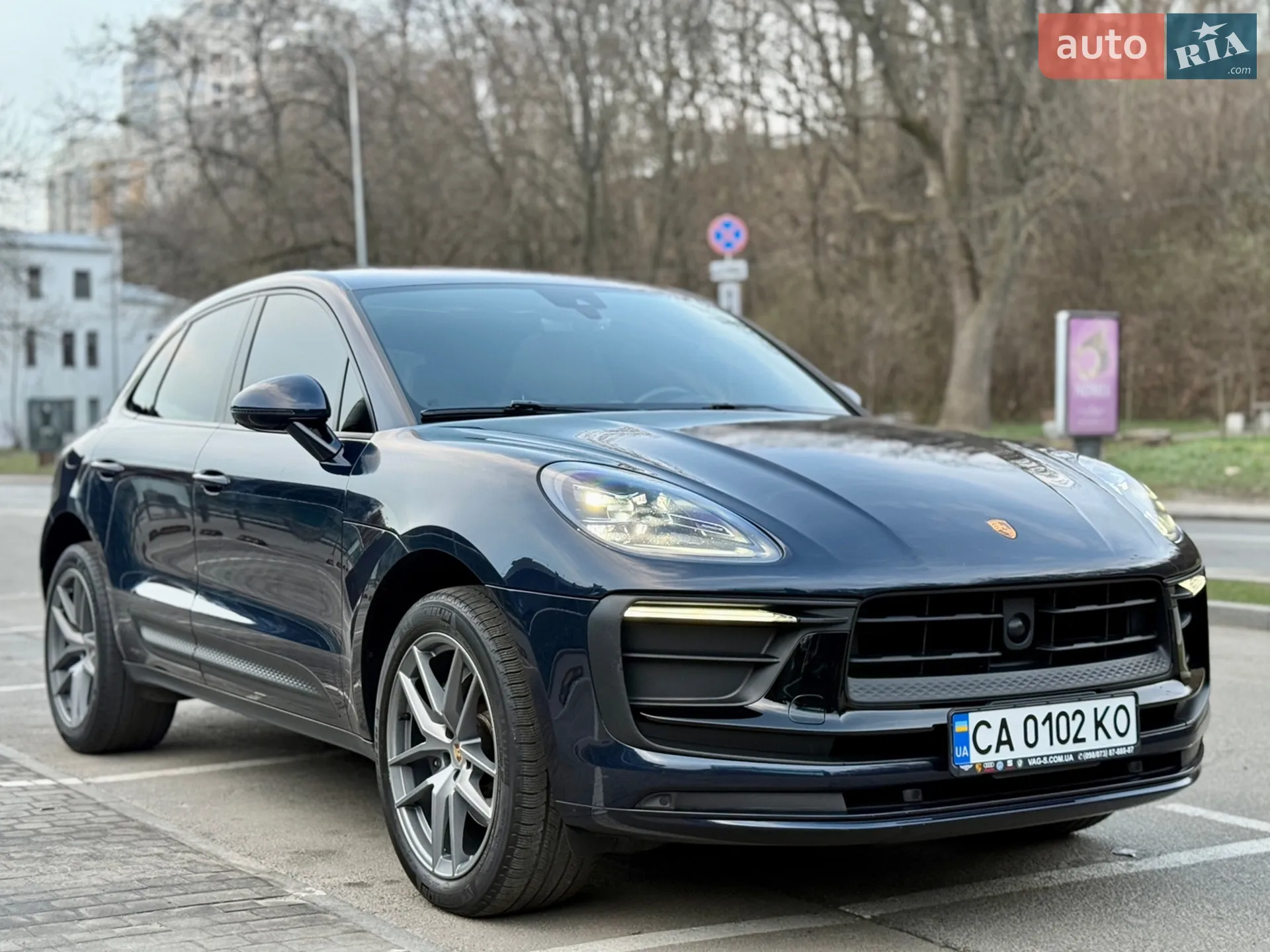 Porsche Macan 2023 VIN WP1AA2A55PLB15269 фото оголошення 3 з 18