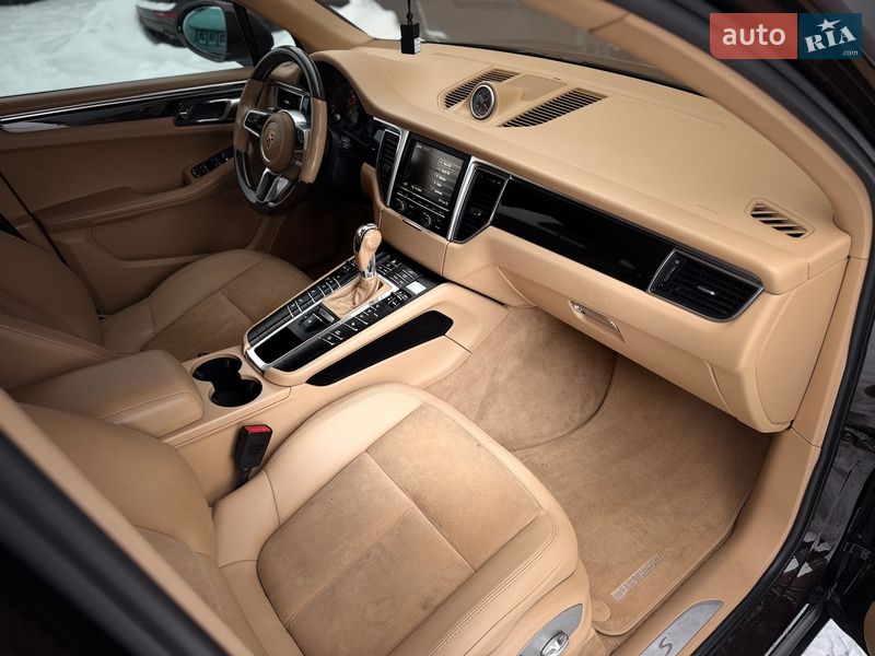 Позашляховик / Кросовер Porsche Macan 2015 в Львові