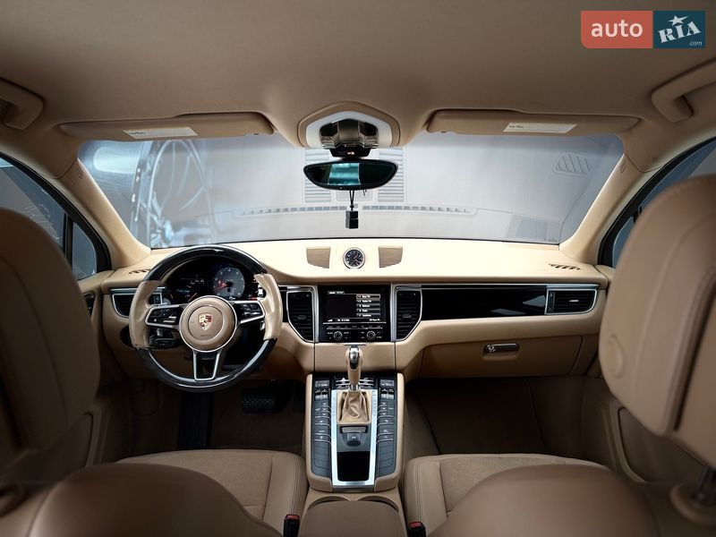 Позашляховик / Кросовер Porsche Macan 2015 в Львові