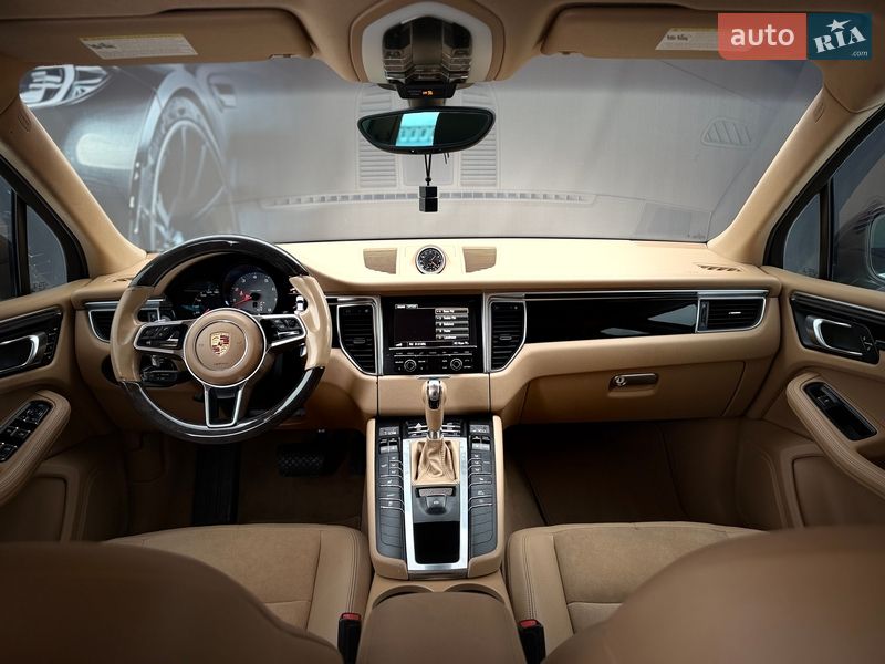 Позашляховик / Кросовер Porsche Macan 2015 в Львові