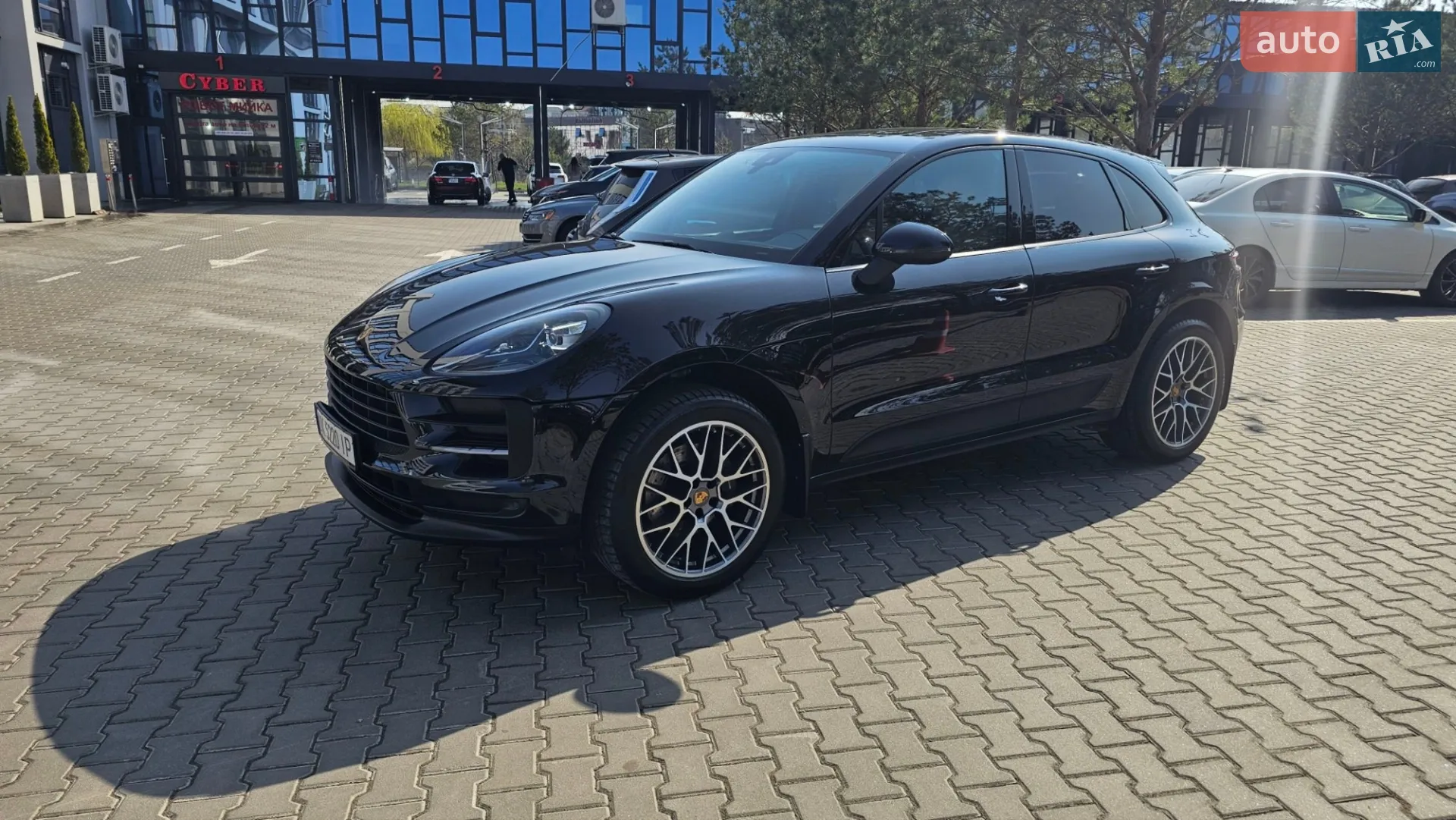 2020 Porsche Macan - фото 1