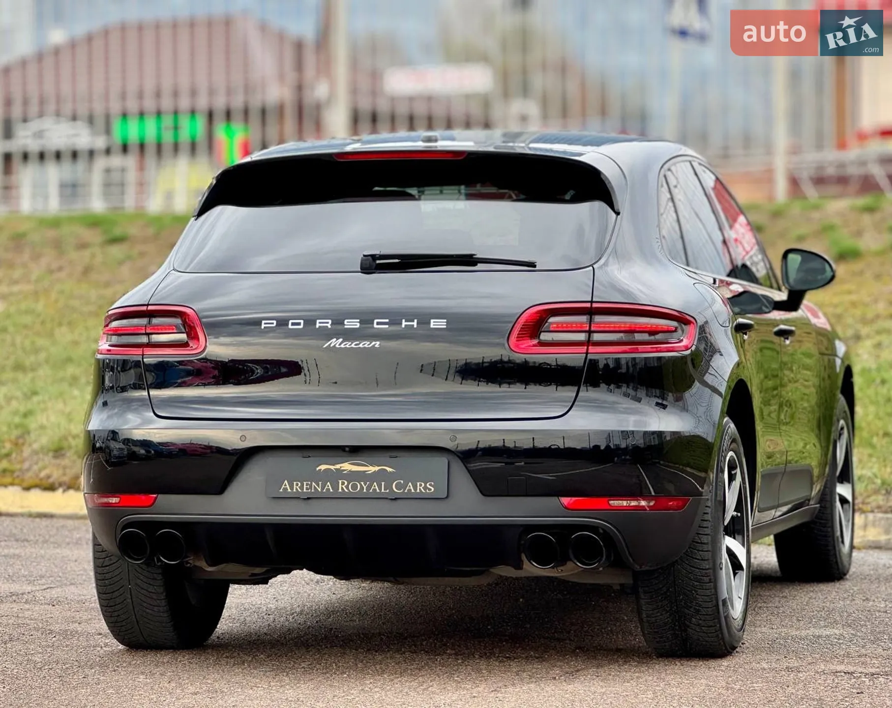 2018 Porsche Macan - мініатюра 15