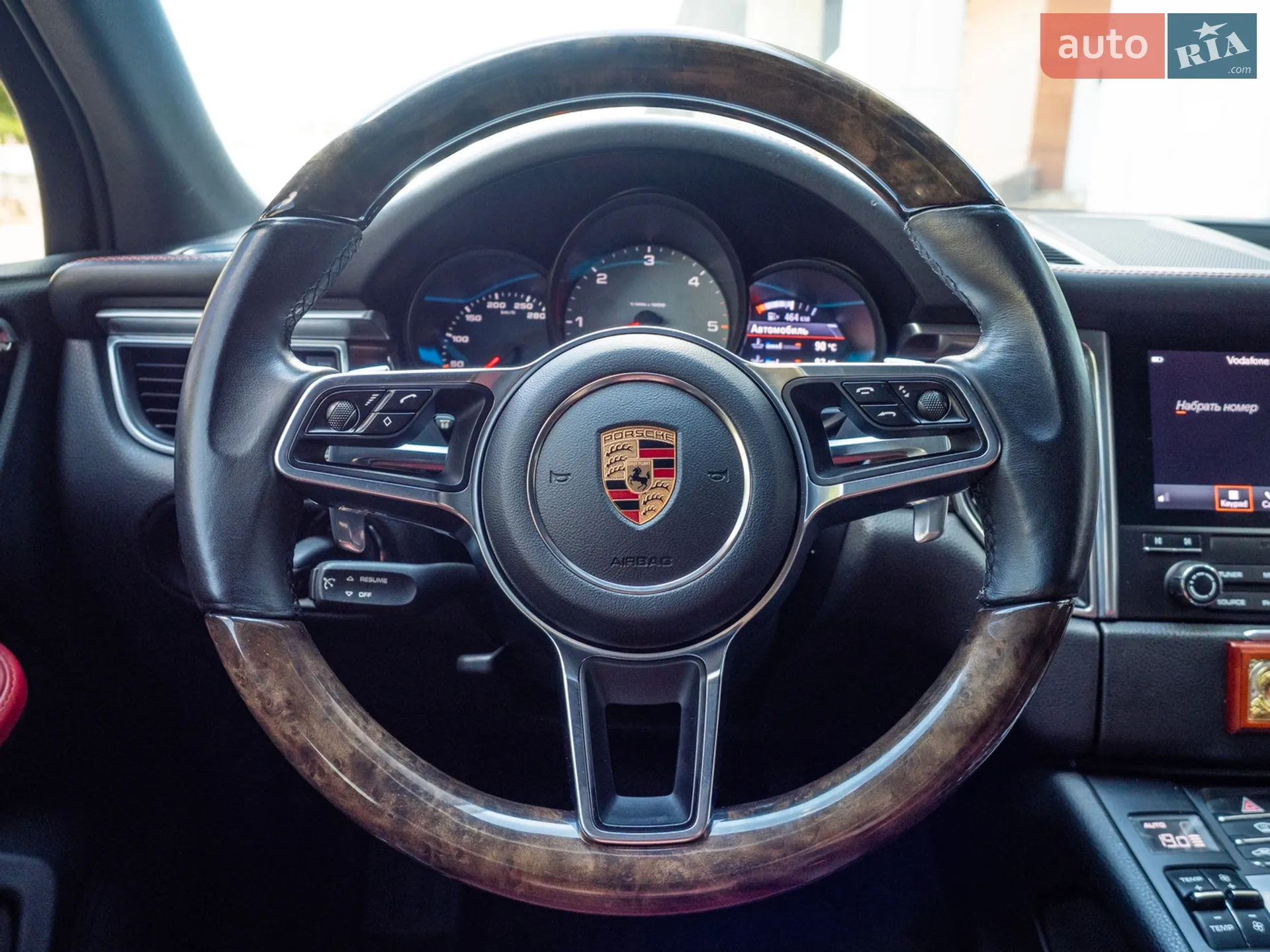 2016 Porsche Macan - мініатюра 18