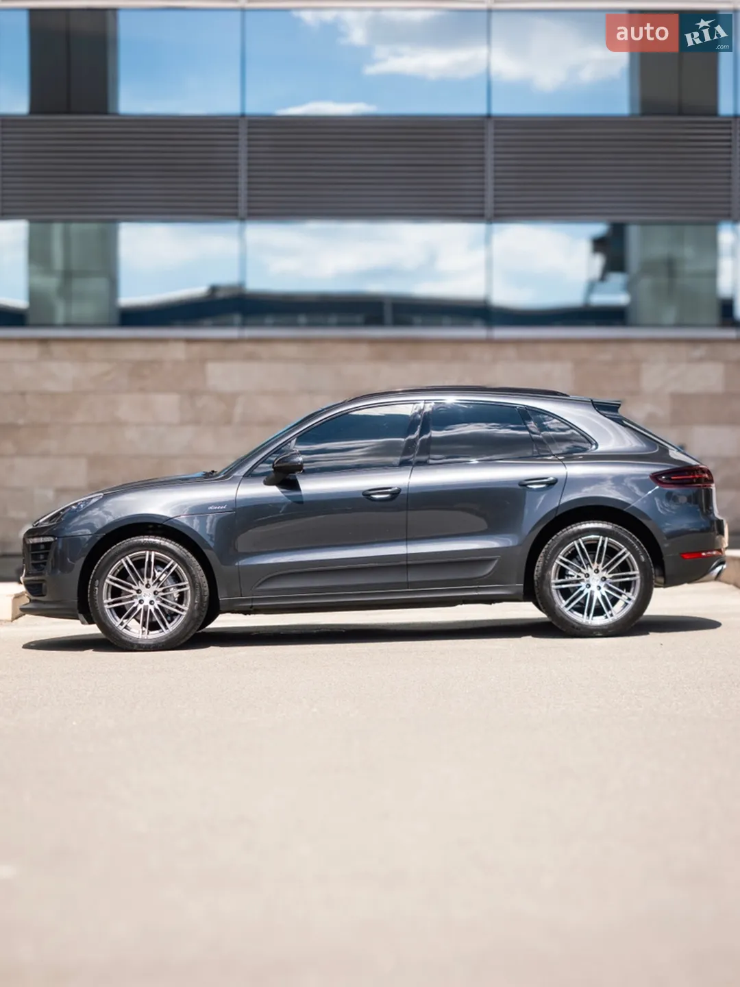 2016 Porsche Macan - мініатюра 36