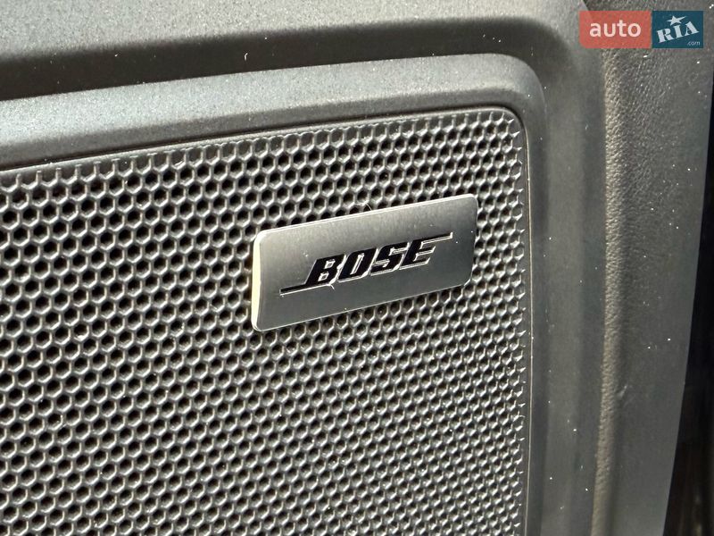 Позашляховик / Кросовер Porsche Macan 2016 в Києві фото 50 Позашляховик / Кросовер Porsche Macan 2016 в Києві