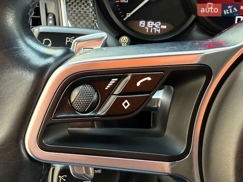 Позашляховик / Кросовер Porsche Macan 2016 в Києві фото 61 Позашляховик / Кросовер Porsche Macan 2016 в Києві