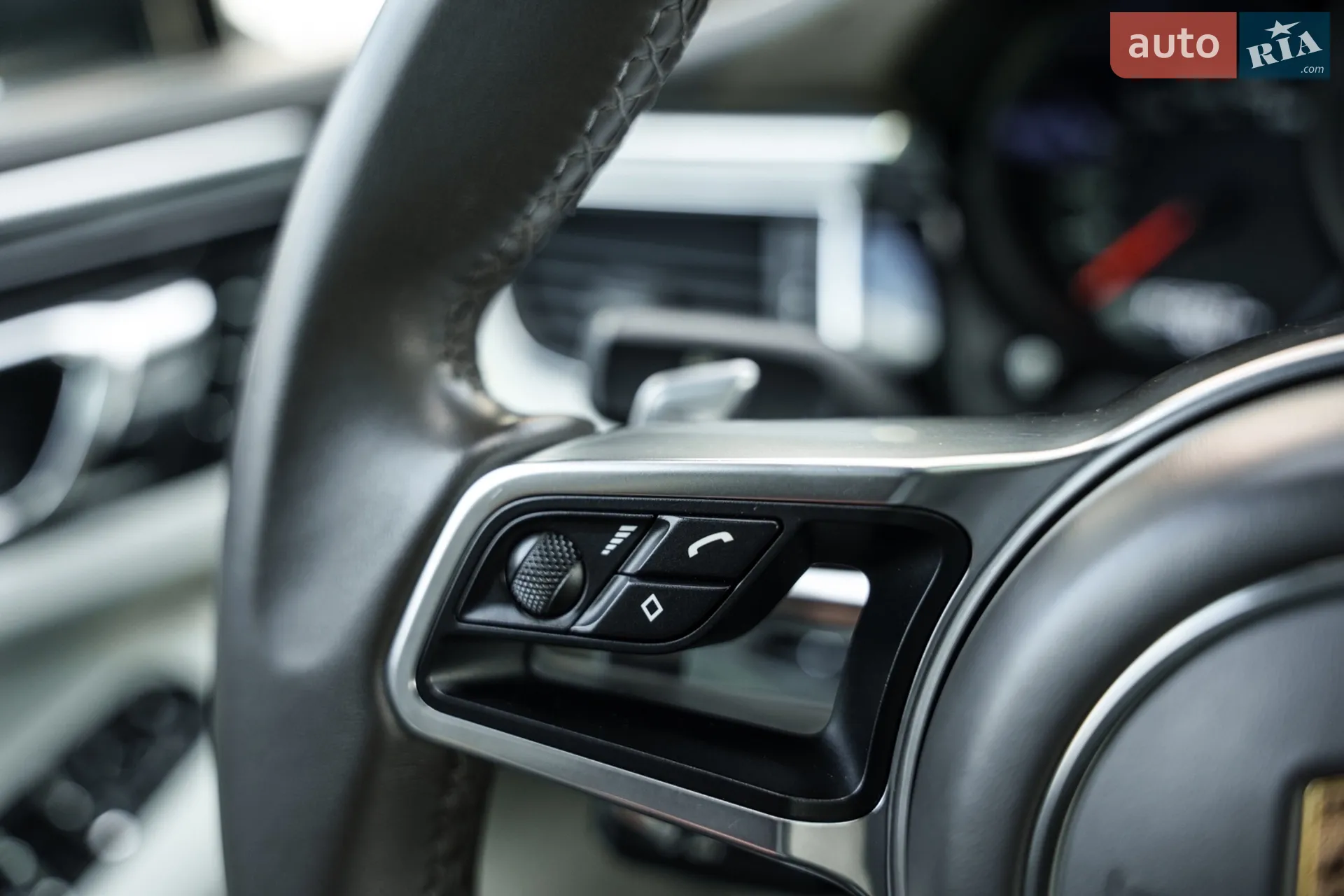 2015 Porsche Macan - мініатюра 27