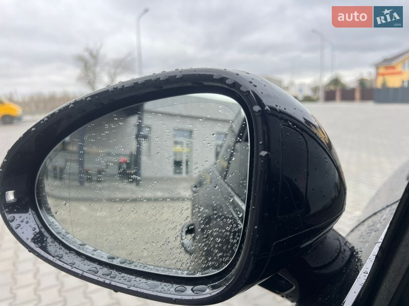 Позашляховик / Кросовер Porsche Macan 2022 в Києві