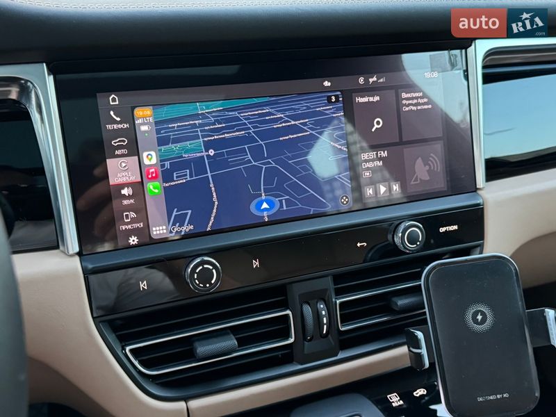 Внедорожник / Кроссовер Porsche Macan 2022 в Киеве