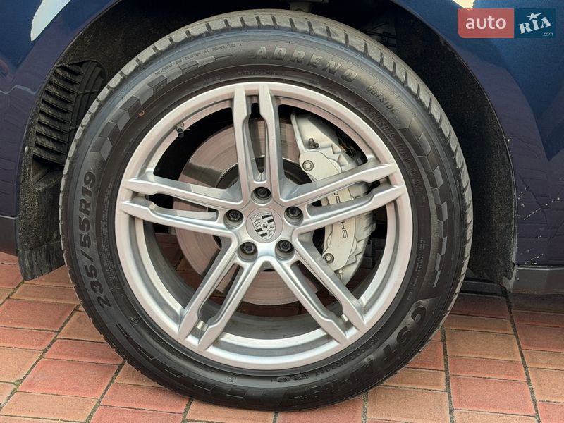 Внедорожник / Кроссовер Porsche Macan 2018 в Одессе