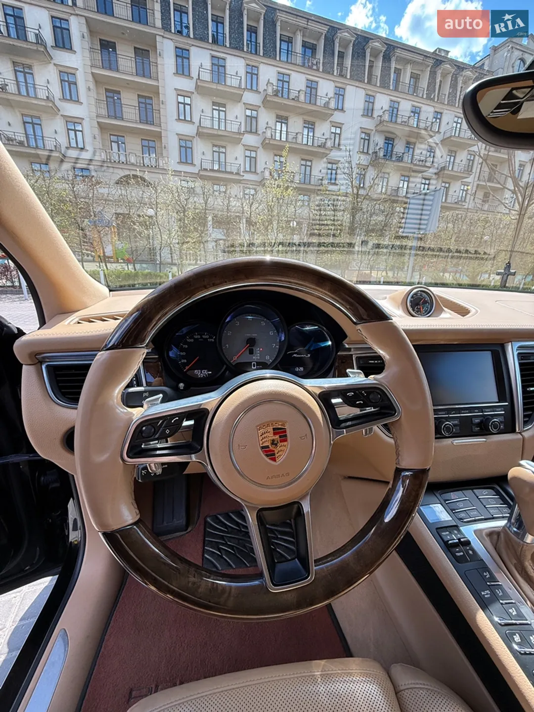 2015 Porsche Macan - мініатюра 12