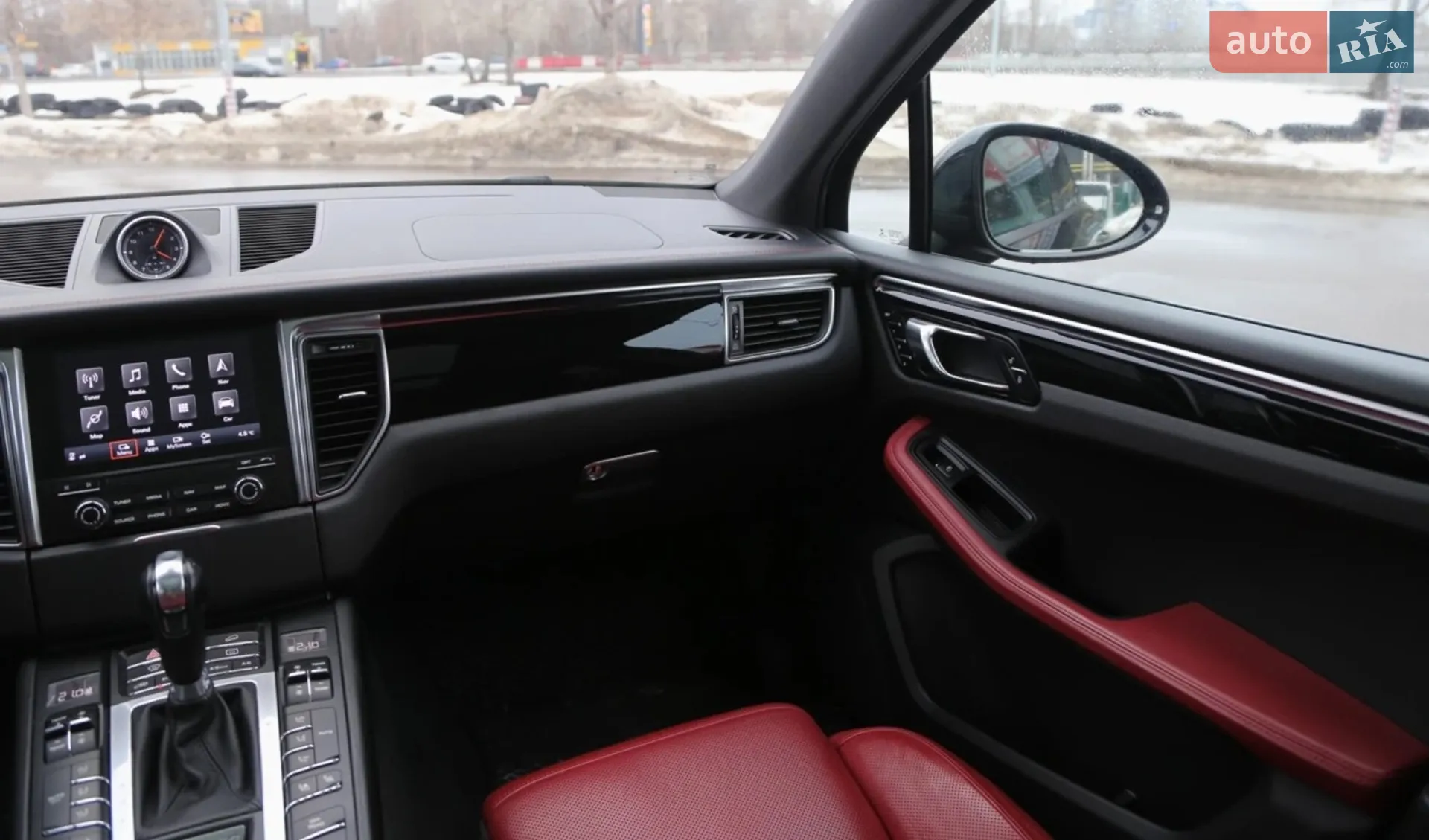 2018 Porsche Macan - мініатюра 12