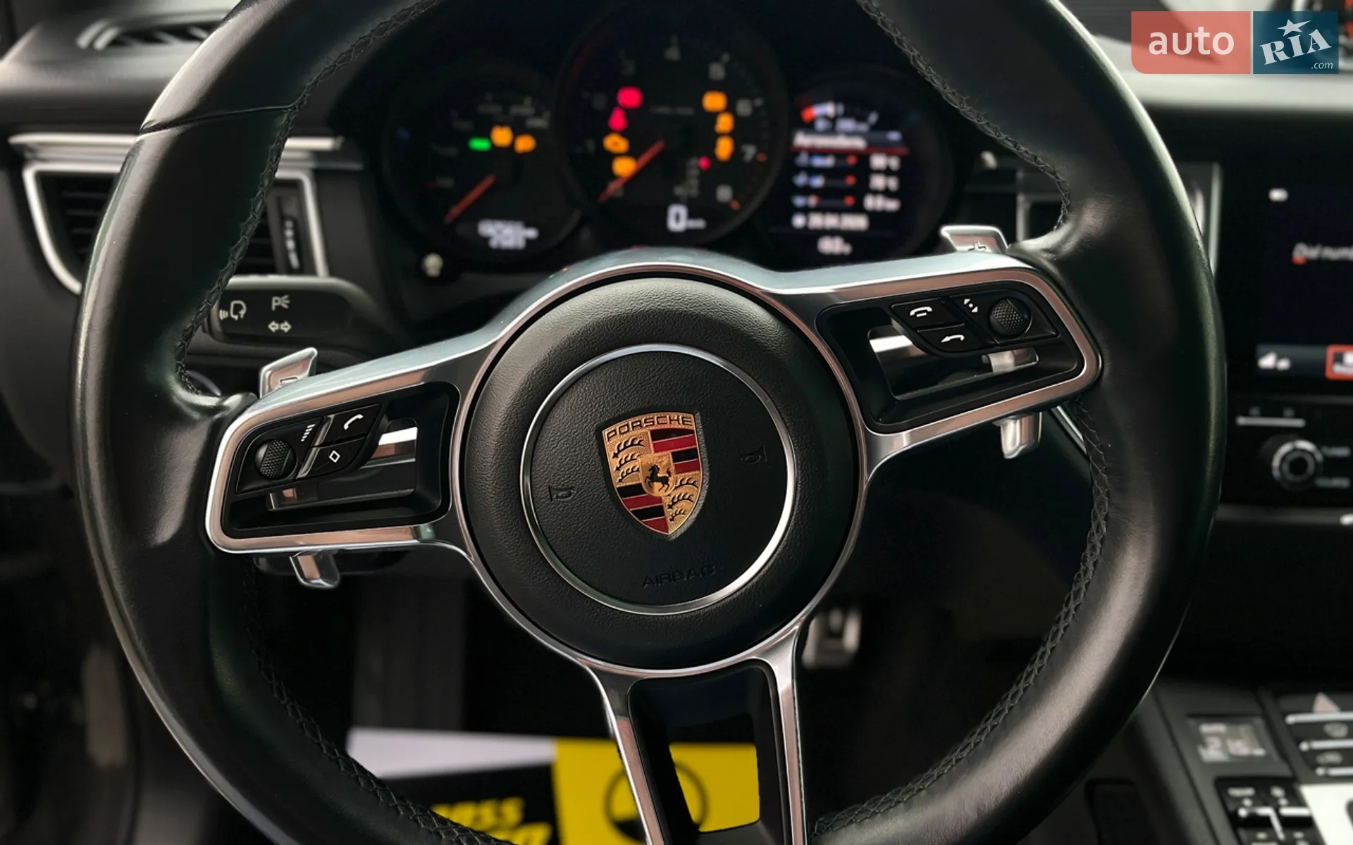 2017 Porsche Macan - мініатюра 16