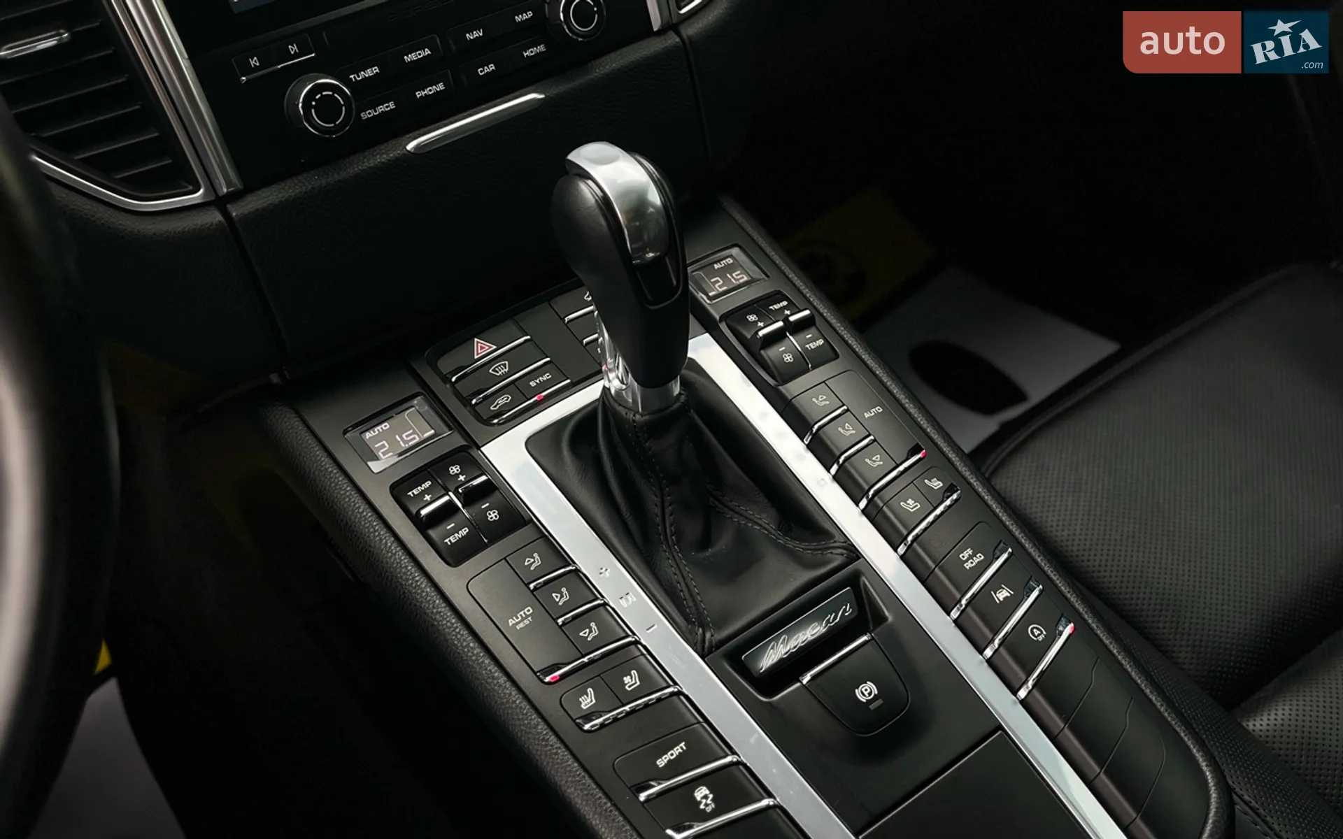 2017 Porsche Macan - мініатюра 21