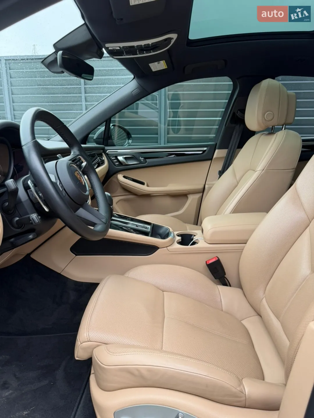 2022 Porsche Macan - мініатюра 9