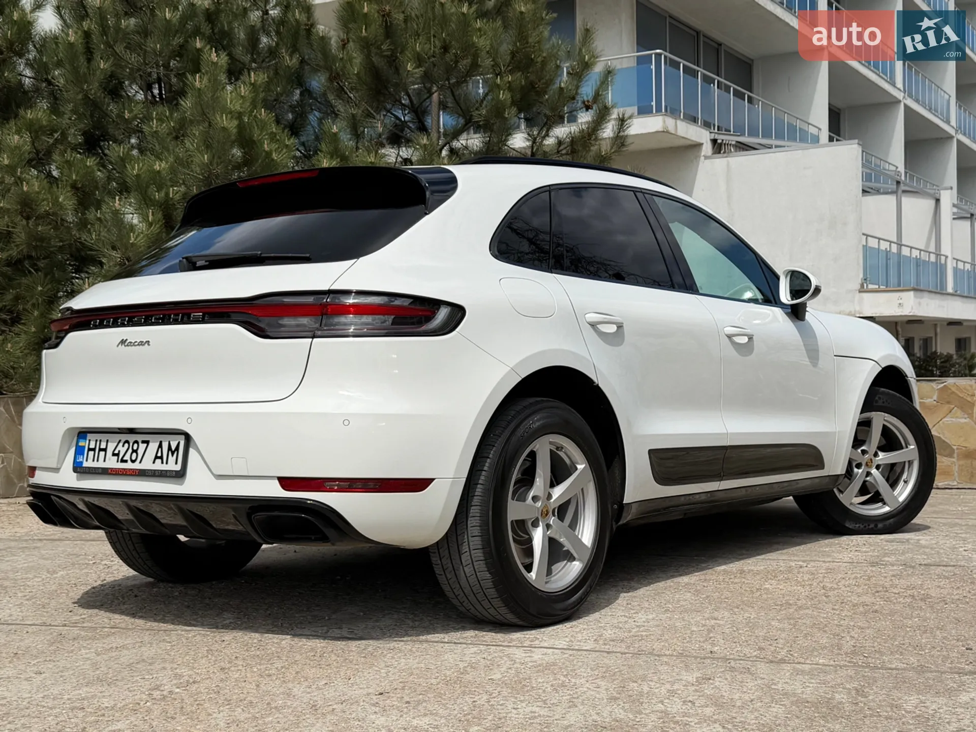 2019 Porsche Macan - мініатюра 19