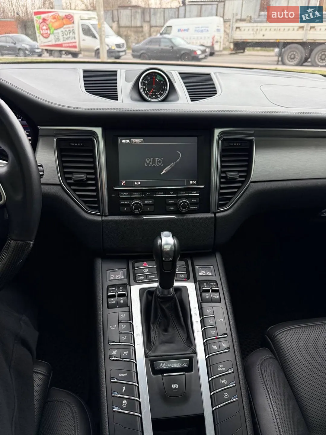 2015 Porsche Macan - мініатюра 11