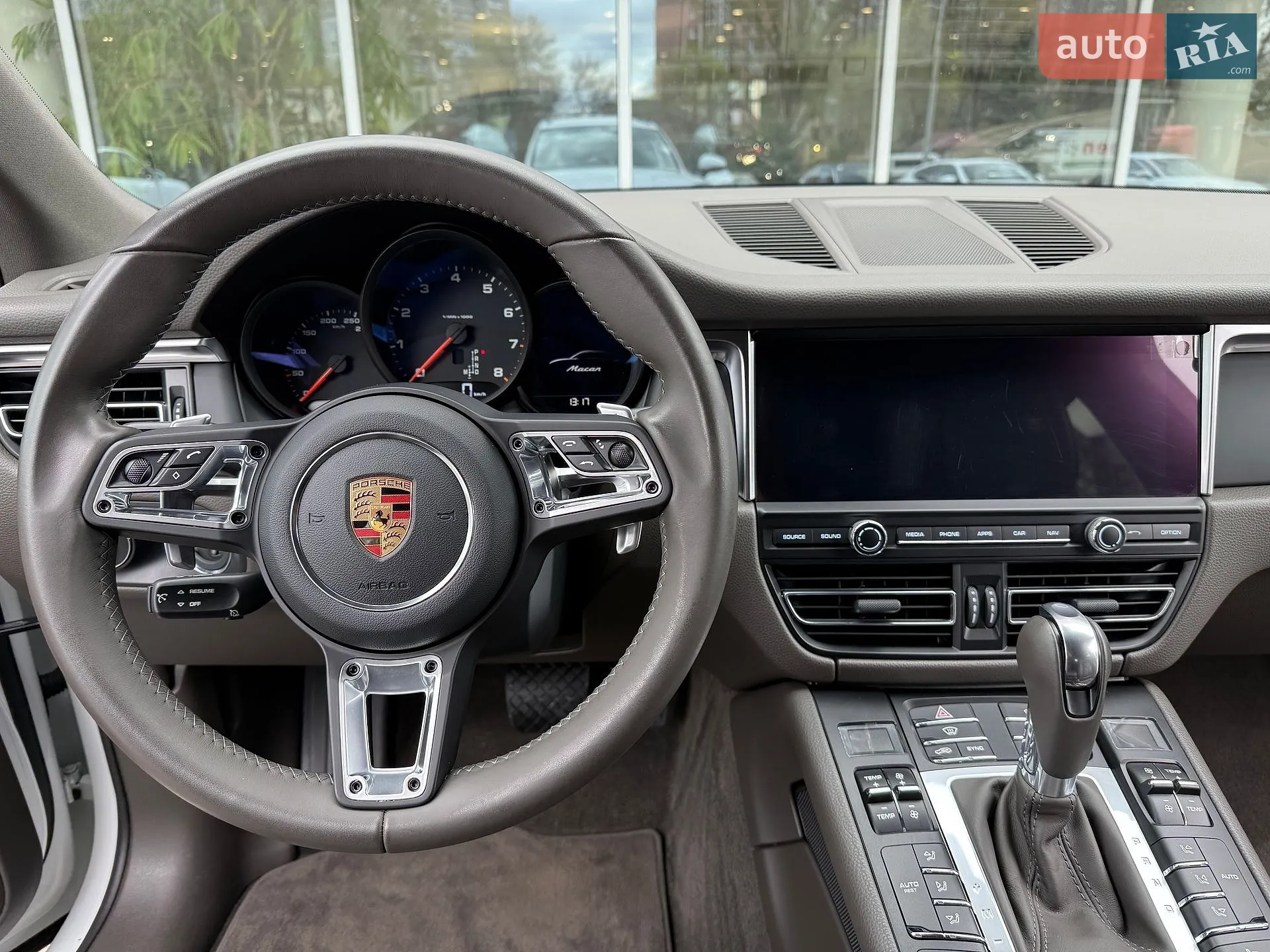 2018 Porsche Macan - мініатюра 30