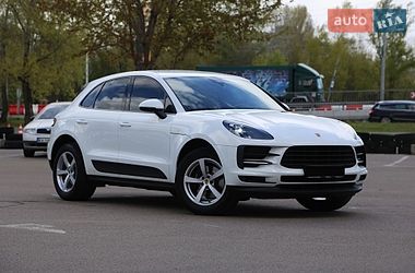 Внедорожник / Кроссовер Porsche Macan 2021 в Киеве