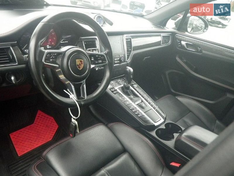 Внедорожник / Кроссовер Porsche Macan 2016 в Одессе