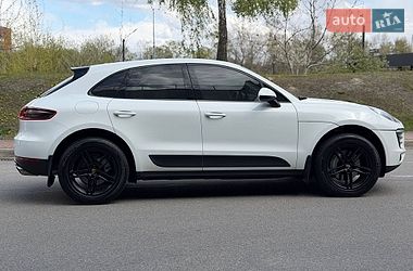 Внедорожник / Кроссовер Porsche Macan 2016 в Киеве
