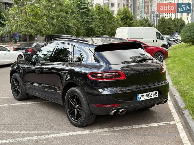 Porsche Macan