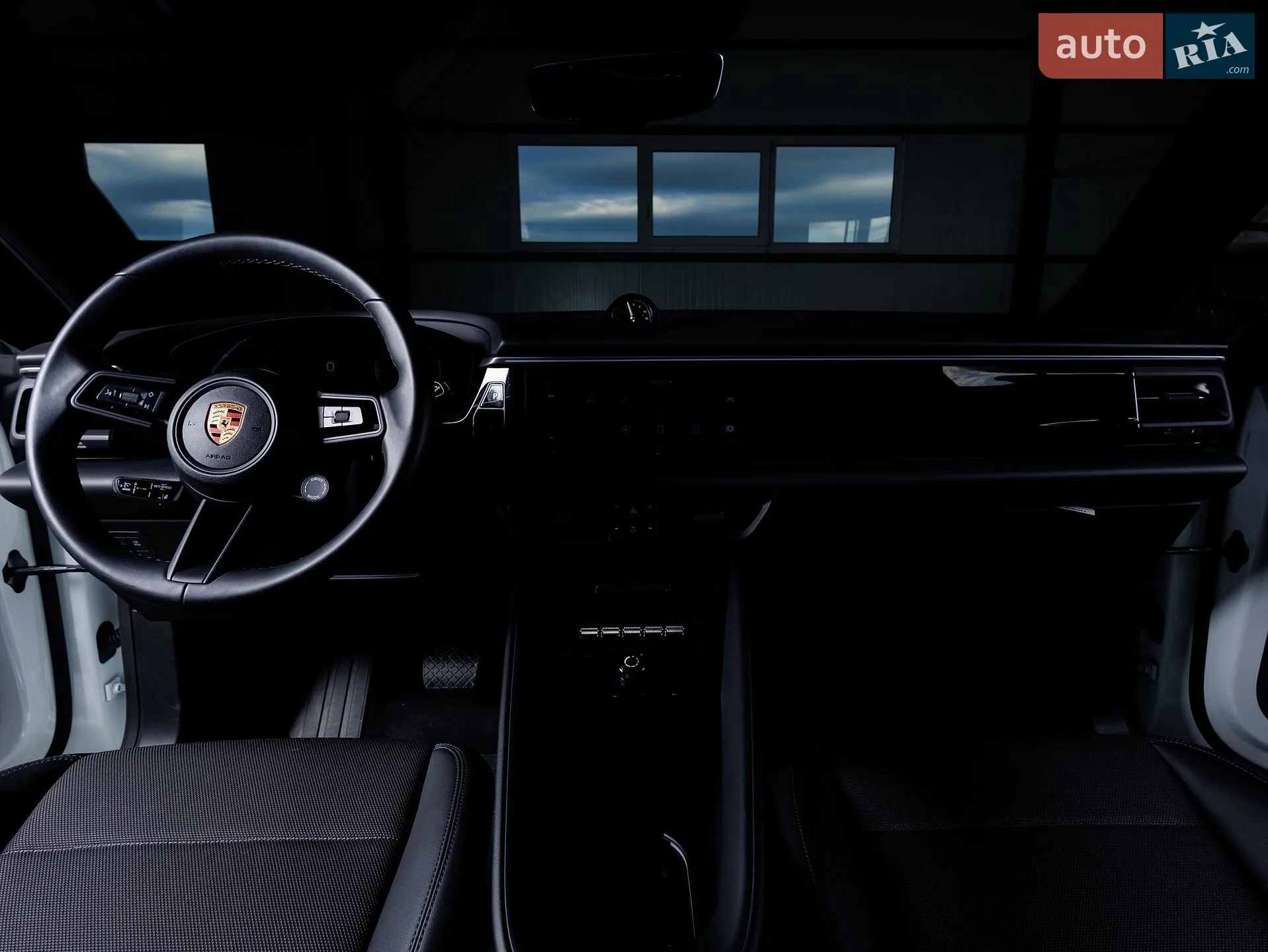 2024 Porsche Macan - мініатюра 38