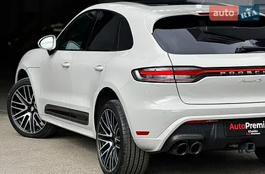 Porsche Macan 2022