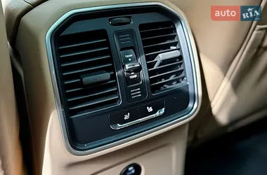 Porsche Macan 2022