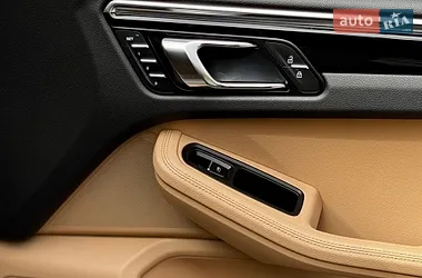 Porsche Macan 2022