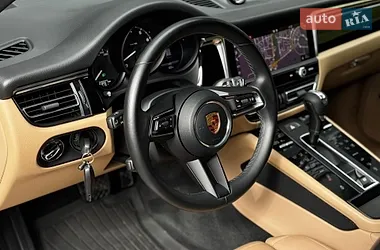 Porsche Macan 2022