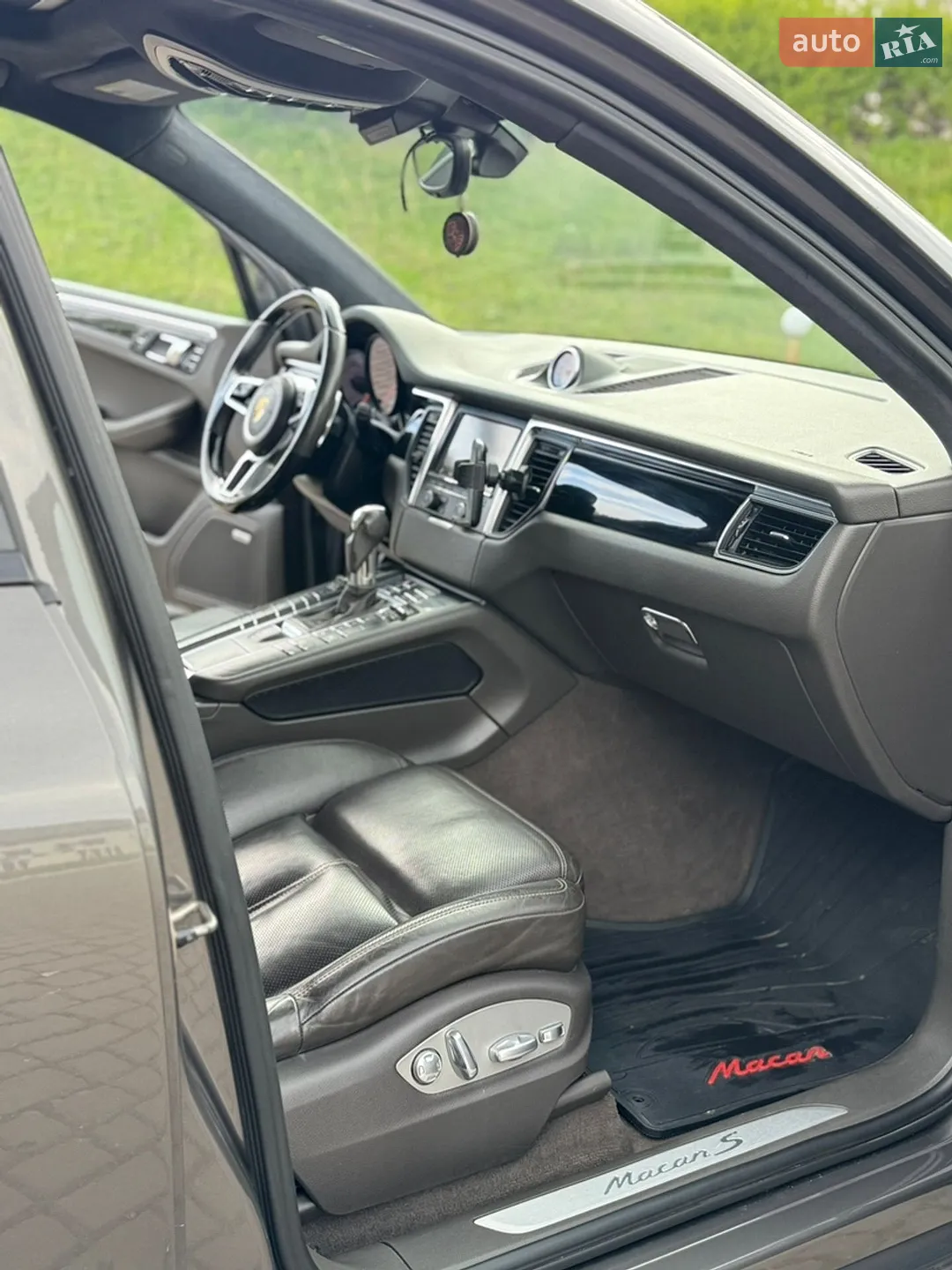 2016 Porsche Macan - мініатюра 12