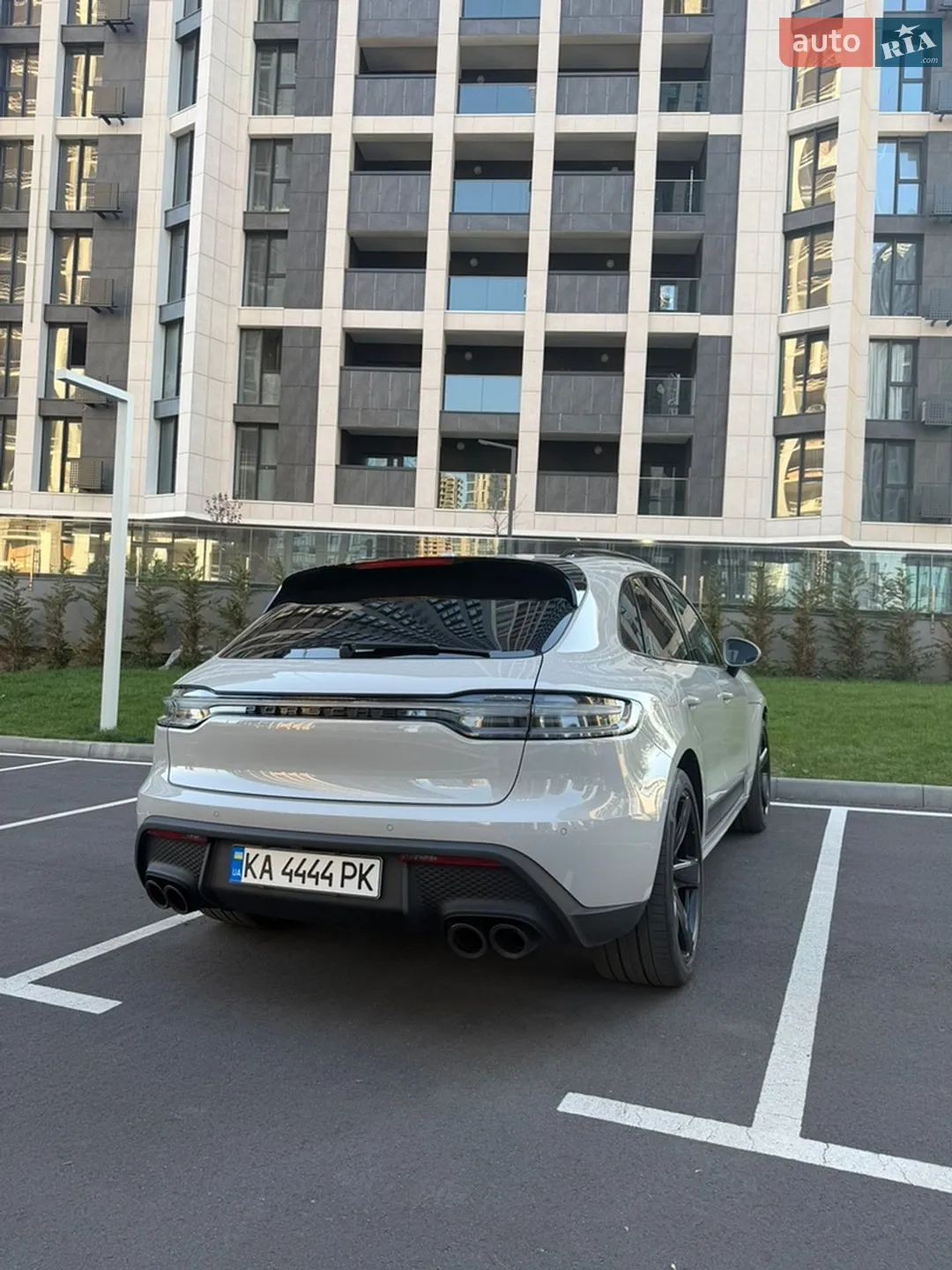 2019 Porsche Macan - мініатюра 8