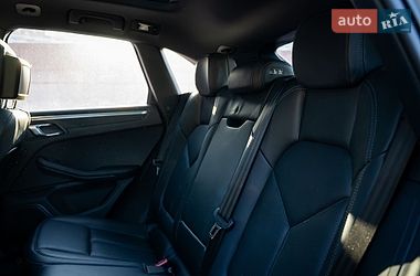 Внедорожник / Кроссовер Porsche Macan 2022 в Киеве фото 26 Внедорожник / Кроссовер Porsche Macan 2022 в Киеве