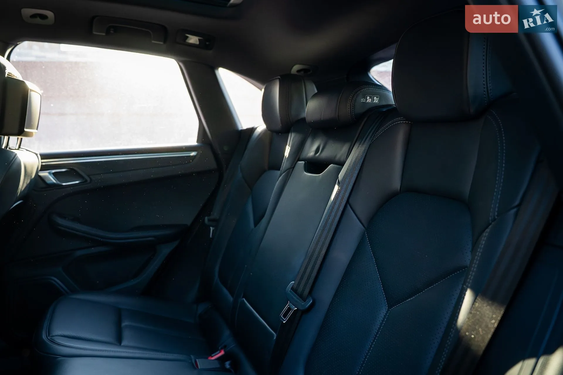 2022 Porsche Macan - мініатюра 26