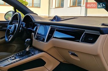 Внедорожник / Кроссовер Porsche Macan 2017 в Бориславе