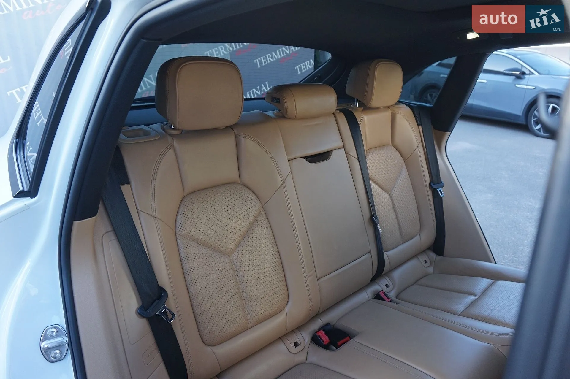 2016 Porsche Macan - мініатюра 27