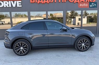 Внедорожник / Кроссовер Porsche Macan 2025 в Киеве