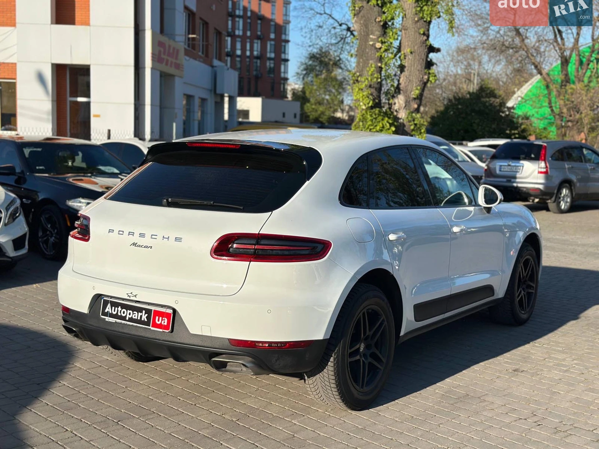 2017 Porsche Macan - мініатюра 9