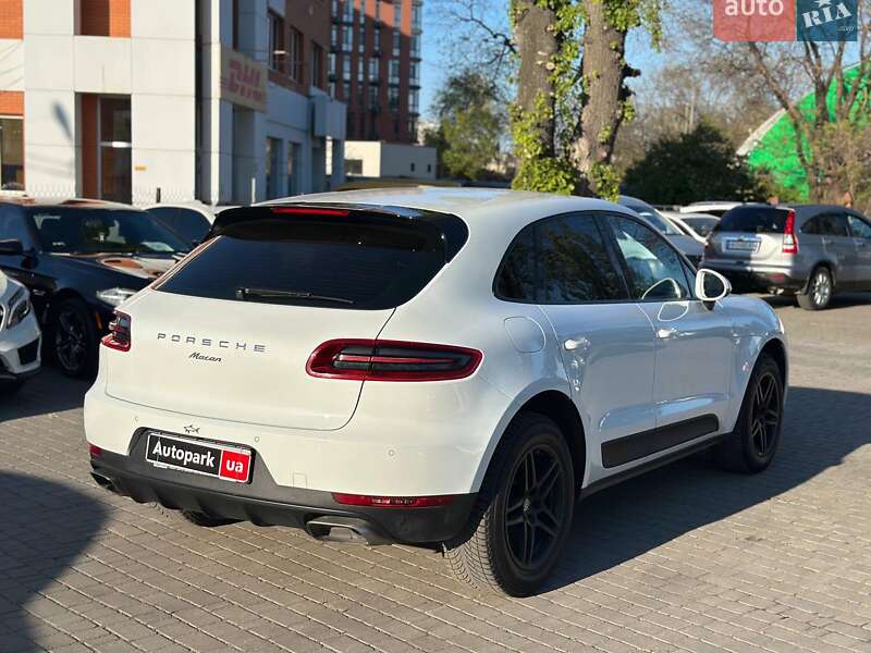 Внедорожник / Кроссовер Porsche Macan 2017 в Одессе