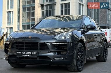 Внедорожник / Кроссовер Porsche Macan 2016 в Киеве