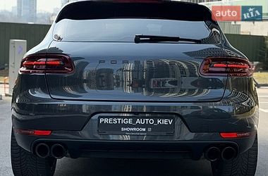 Внедорожник / Кроссовер Porsche Macan 2016 в Киеве