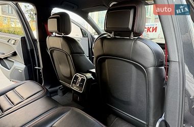 Внедорожник / Кроссовер Porsche Macan 2016 в Киеве