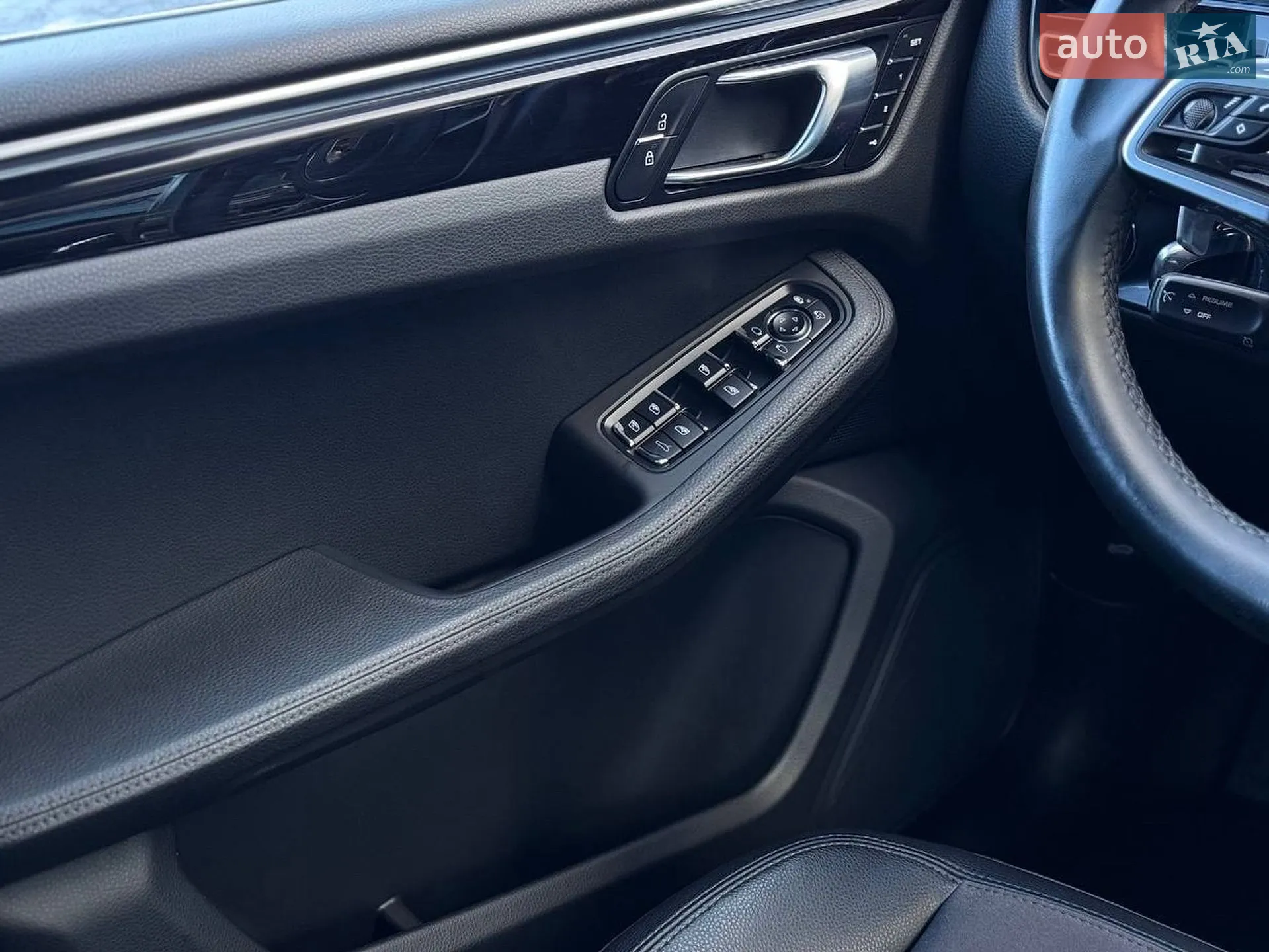 2020 Porsche Macan - мініатюра 31