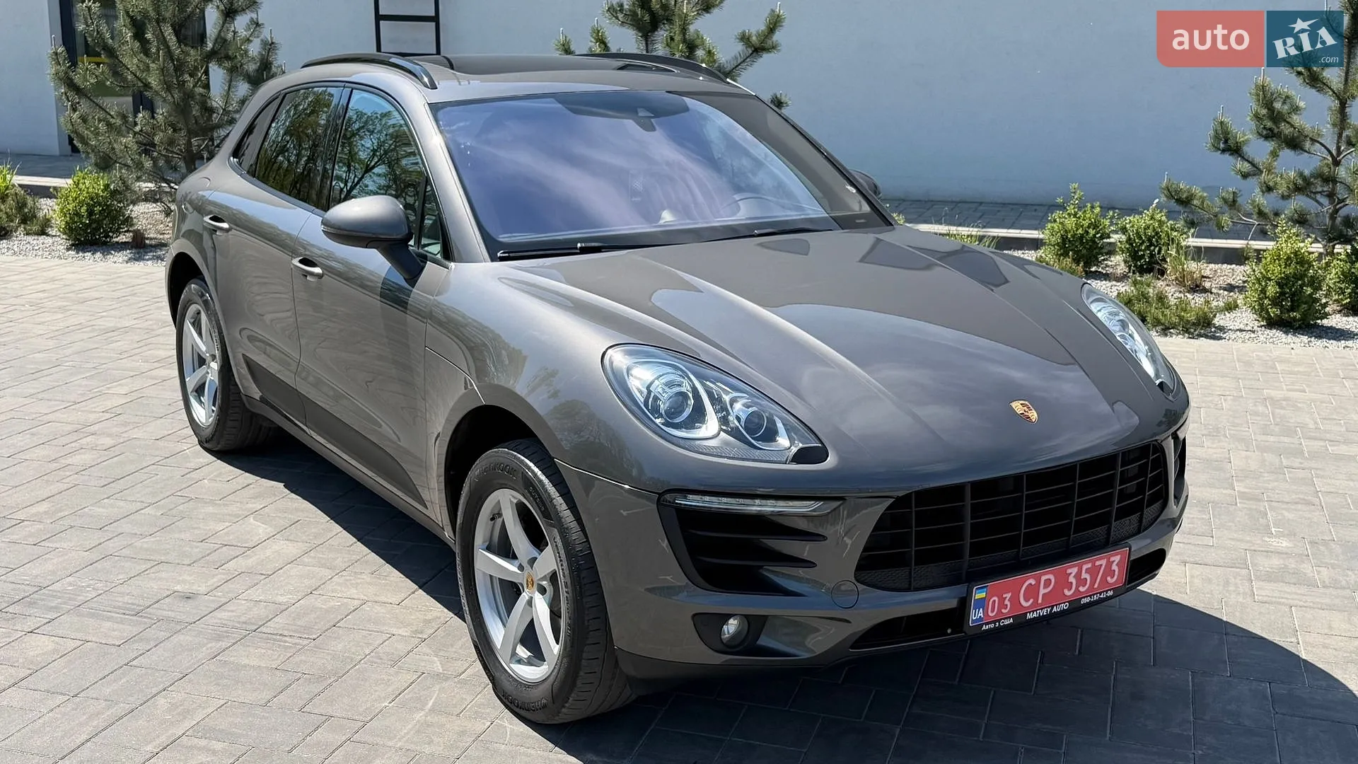 2018 Porsche Macan - мініатюра 3