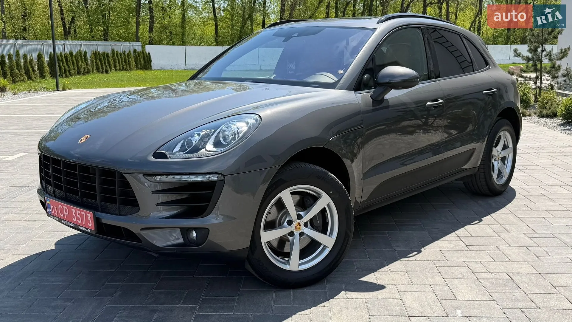 2018 Porsche Macan - мініатюра 12