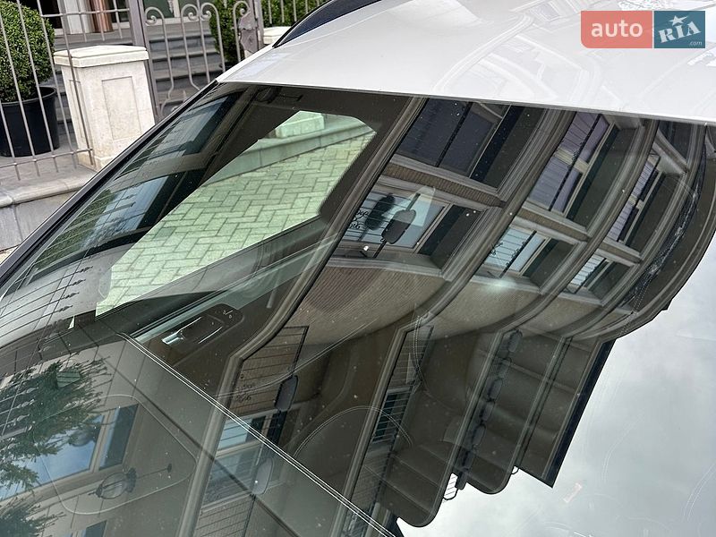 Внедорожник / Кроссовер Porsche Macan 2023 в Киеве