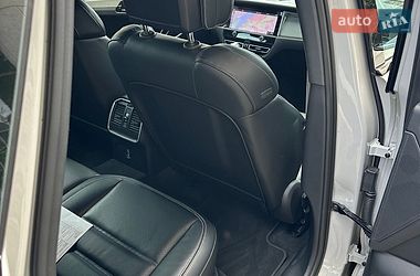 Внедорожник / Кроссовер Porsche Macan 2023 в Киеве