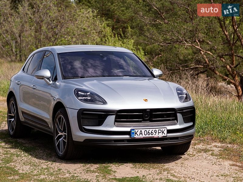 Внедорожник / Кроссовер Porsche Macan 2022 в Киеве