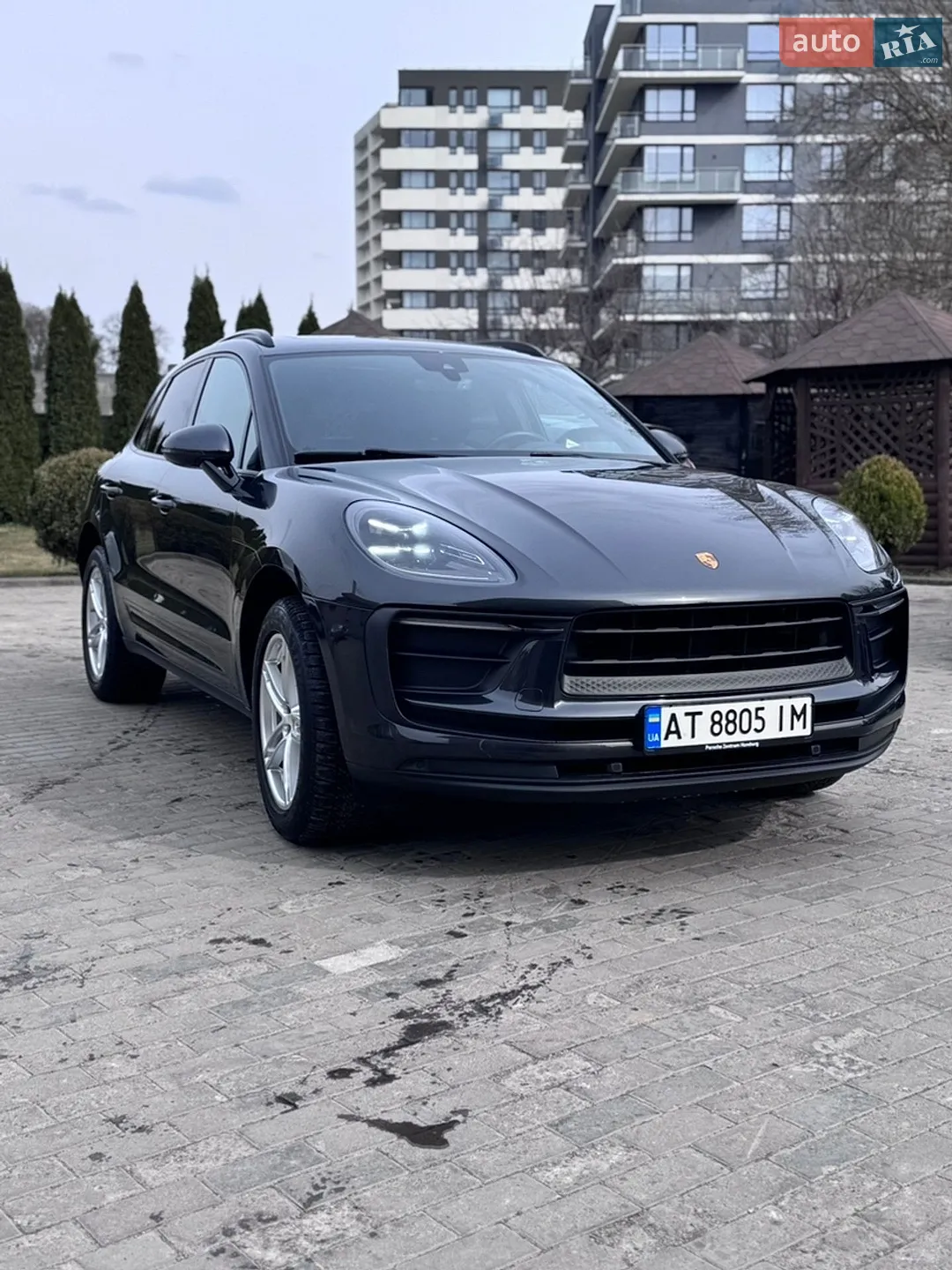 2021 Porsche Macan - мініатюра 2